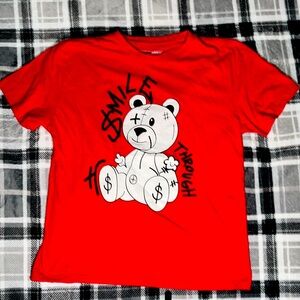 Large men’s graphic tee